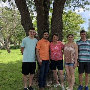 Meet your Posher, Helen